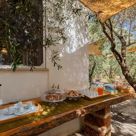 Domus Mea Salento Arazzo Apartman *